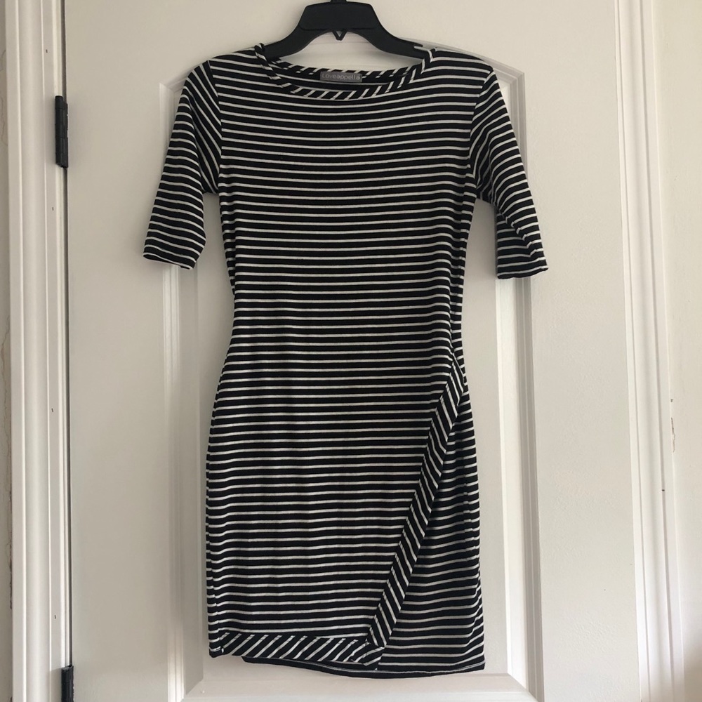 Loveappella dress